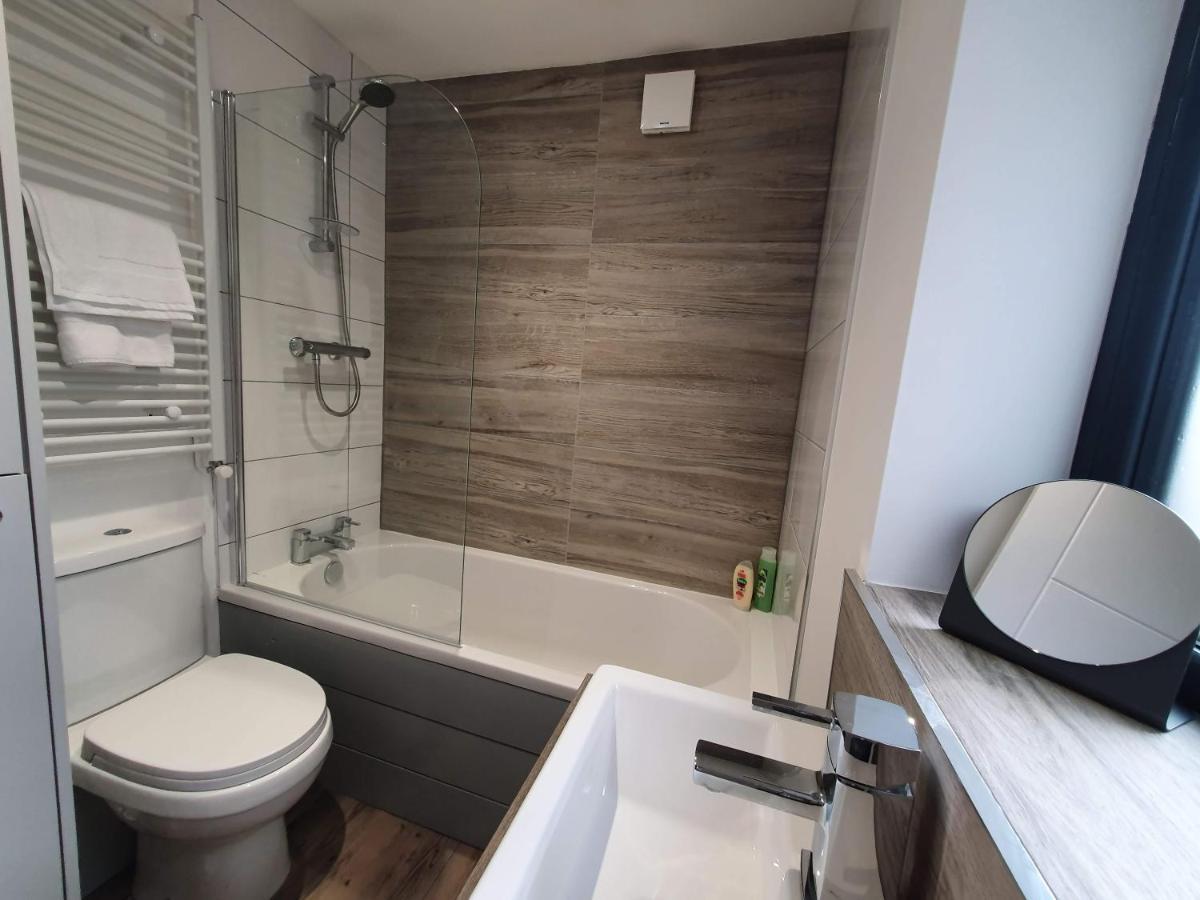 2 Bedroom Apartments In Filton By Cliftonvalley Apartments Bristol Exterior foto